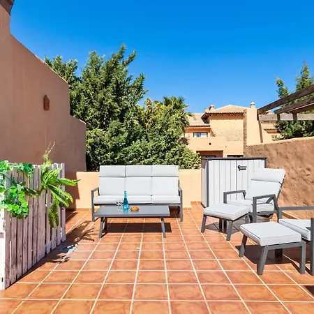 Apartment Prachtig Penthouse Met Zeezicht En Groot Zonneterras