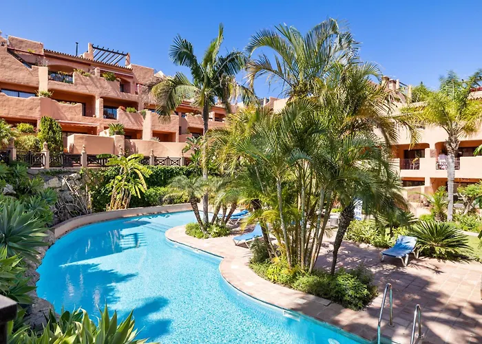 Prachtig Penthouse Met Zeezicht En Groot Zonneterras Estepona