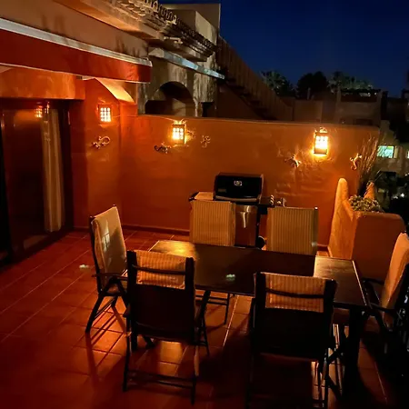 Apartment Prachtig Penthouse Met Zeezicht En Groot Zonneterras