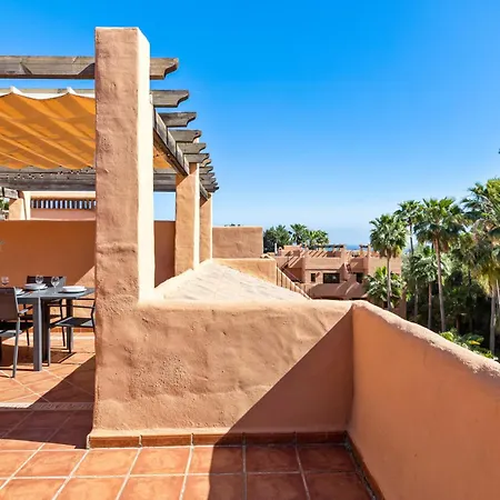 Prachtig Penthouse Met Zeezicht En Groot Zonneterras * Estepona