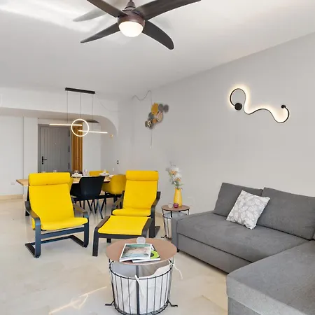 Appartamento Prachtig Penthouse Met Zeezicht En Groot Zonneterras *