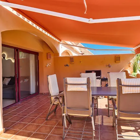 Prachtig Penthouse Met Zeezicht En Groot Zonneterras Estepona
